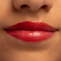 Doudou Lips in Ruby on model